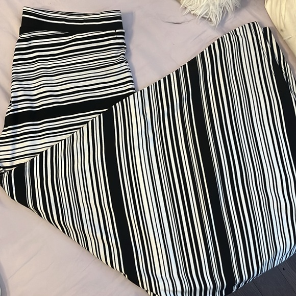 Cocomo - Picture 2 of 2